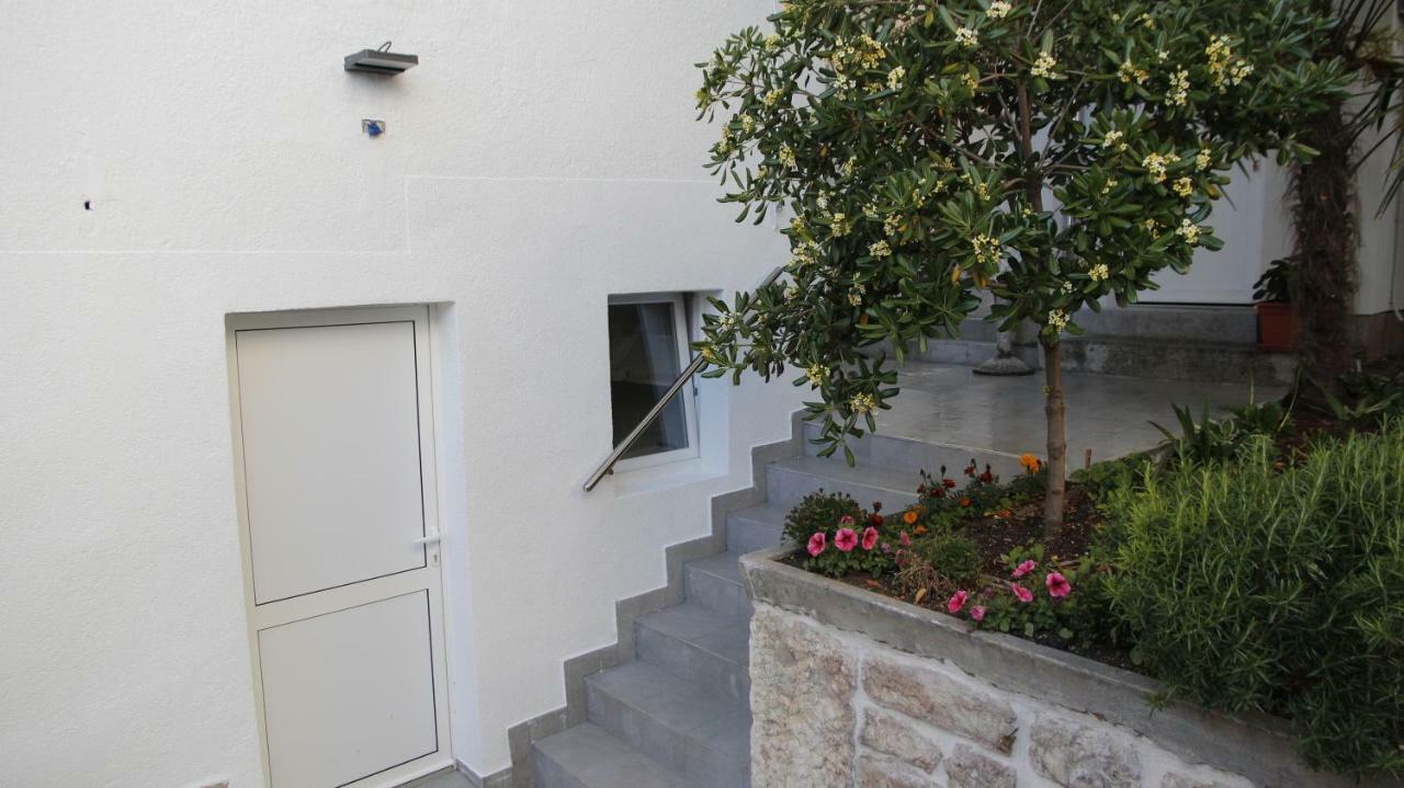 City Center Garden Apartments Sibenik Exterior photo