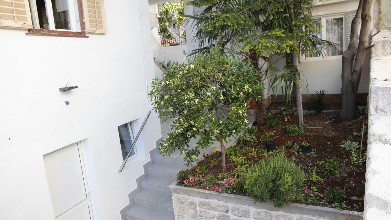 City Center Garden Apartments Sibenik Exterior photo