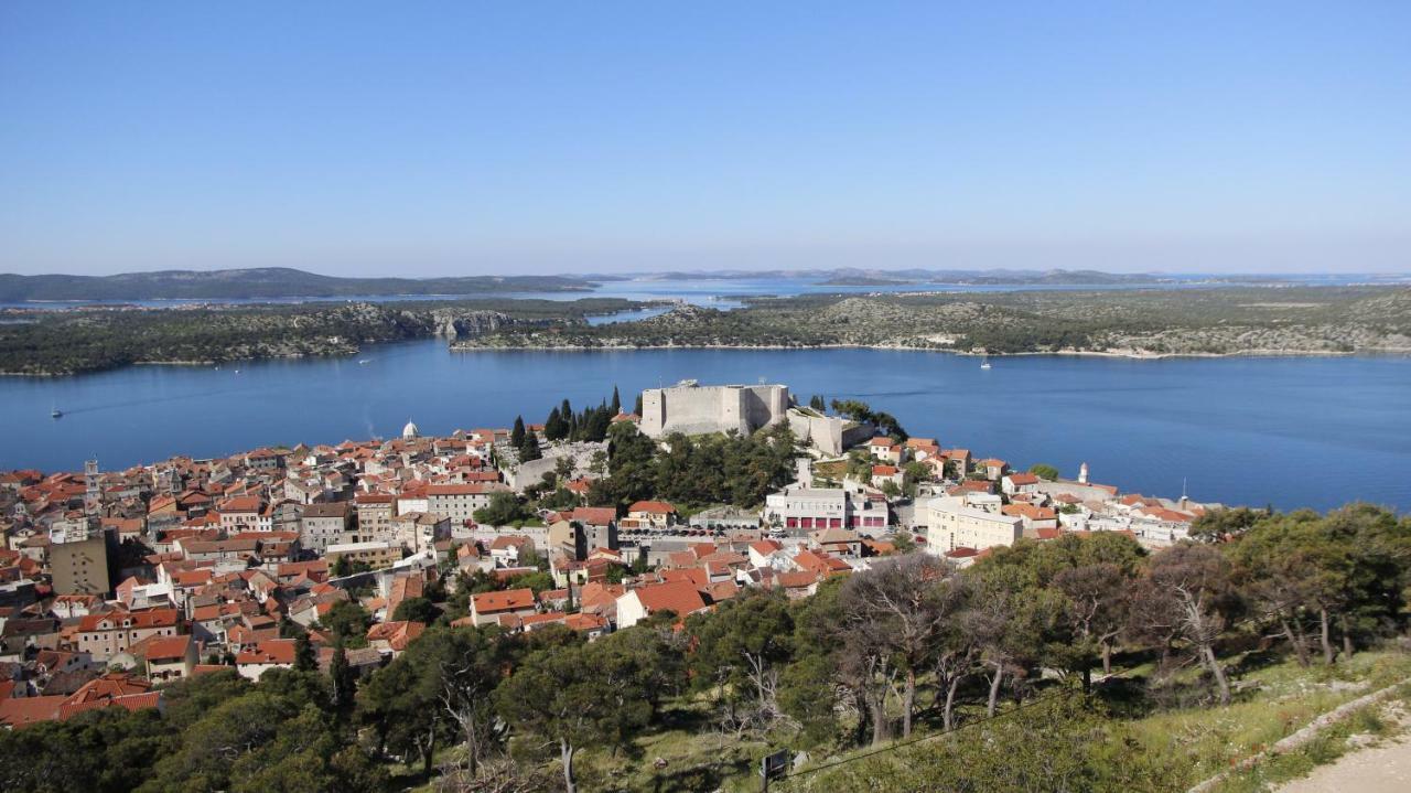 City Center Garden Apartments Sibenik Exterior photo